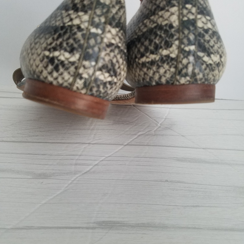 Tory Burch Savannah D'orsay Flats - Picture 14 of 15
